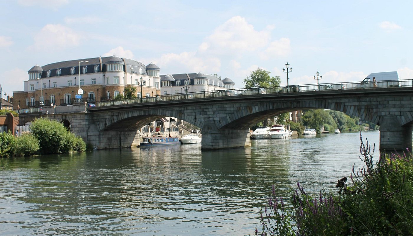 Staines Bridge